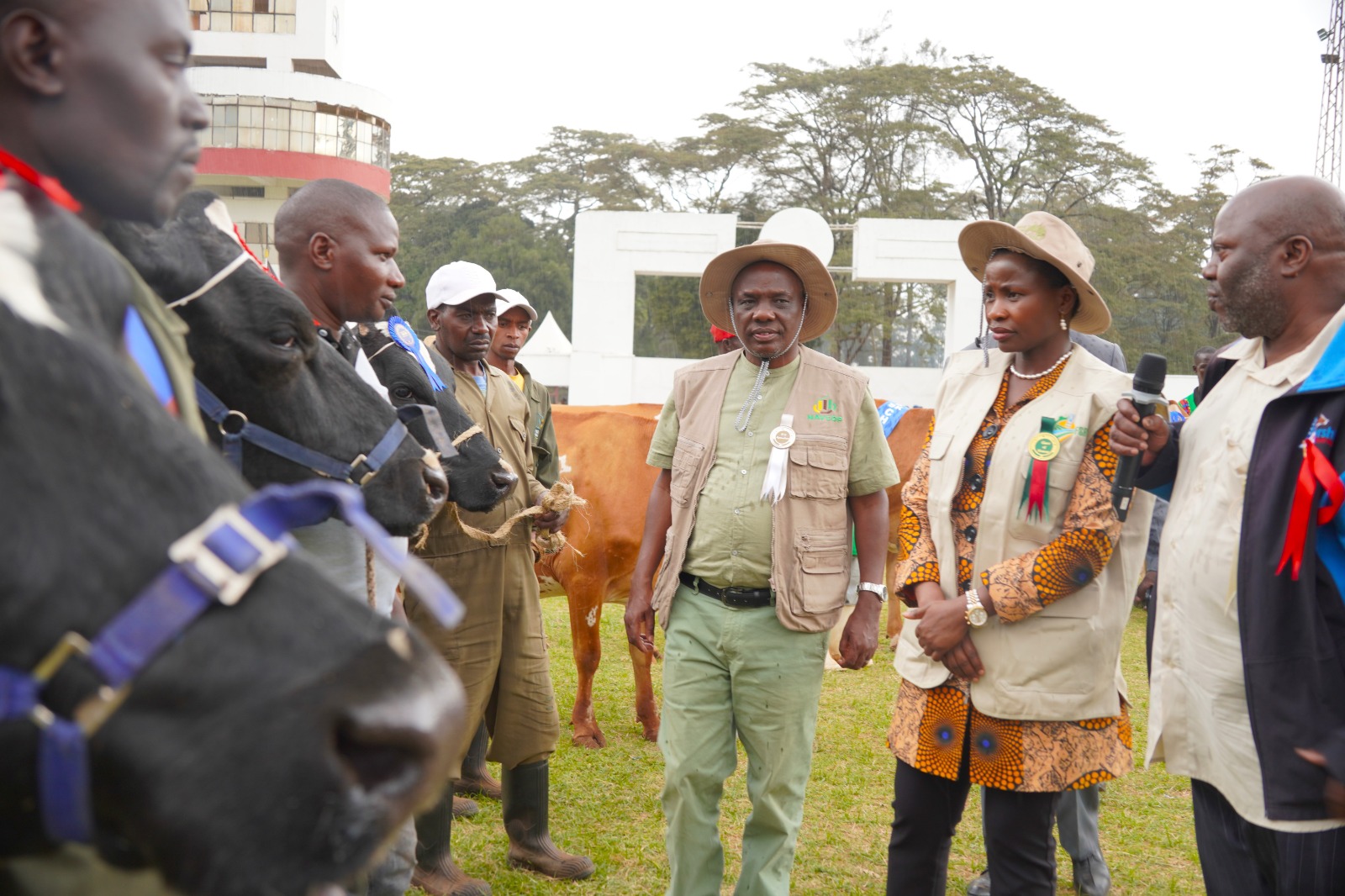 PS MSME her counterpart Dr. Kiprono Rono inspect farmers' high grade dairy cattle