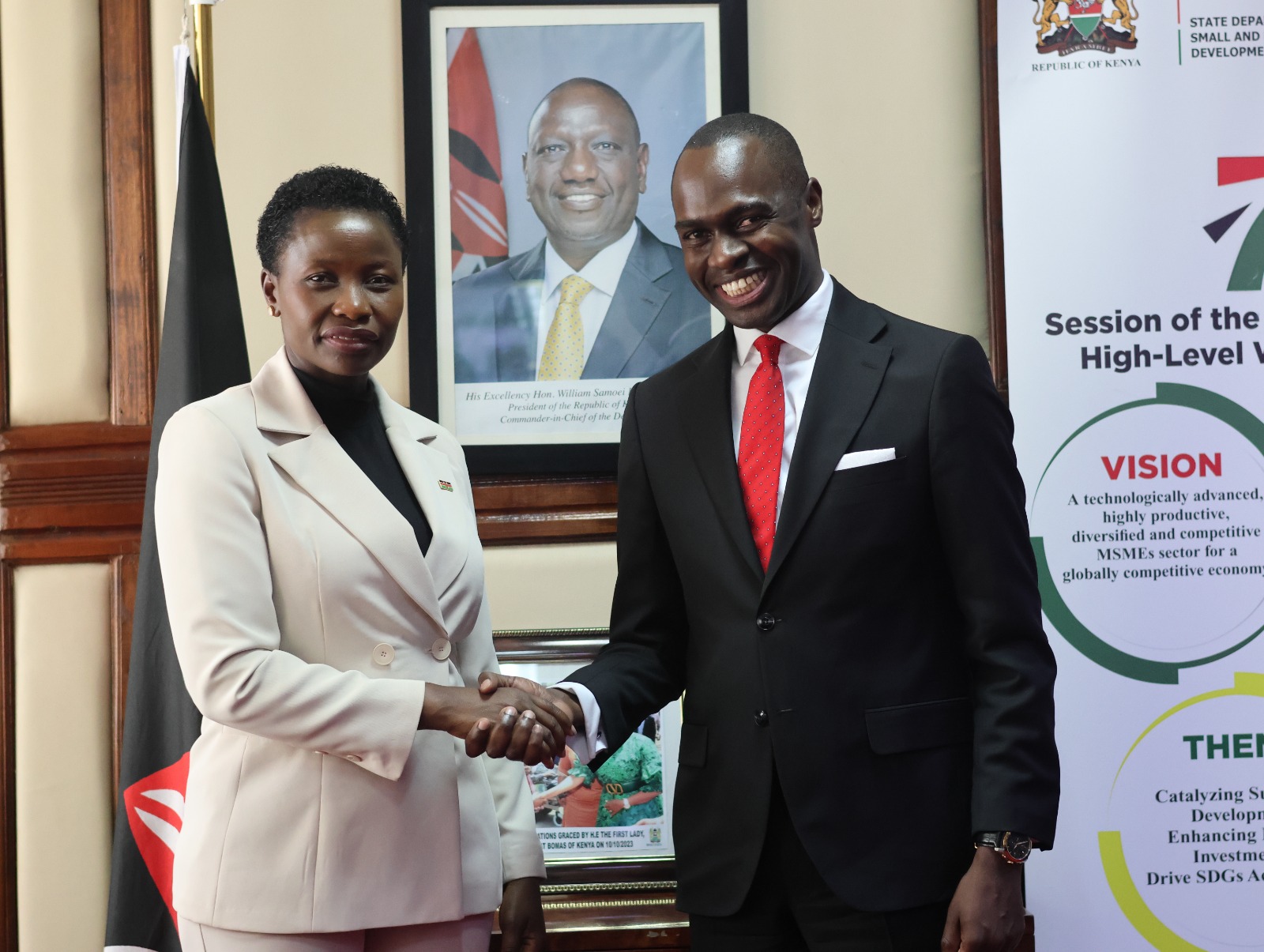 PS MSMEs handshakes Co-operative University of Kenya (CUK) Chancellor, Dr. Benard Chitunga (2)