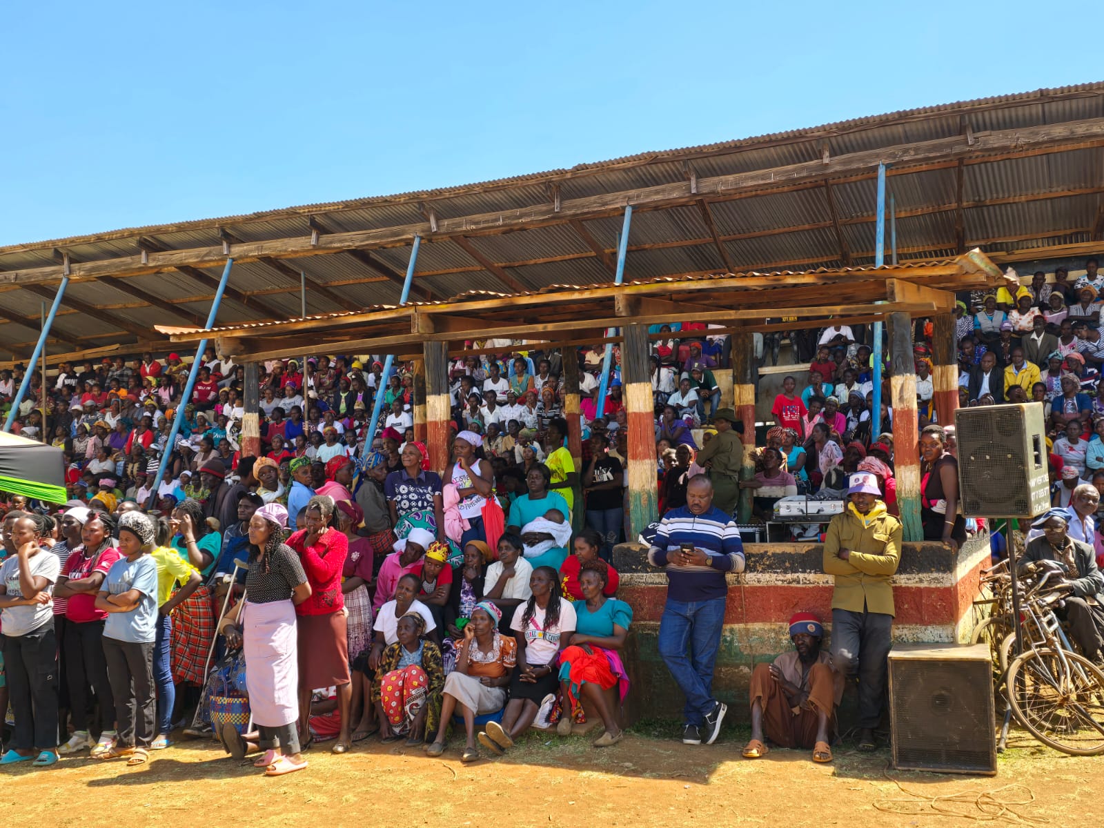 Members of public present from Tigiana West