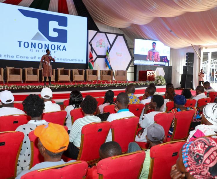 PS during discussion with key finance players in exploring innovative financing solutions in the construction industry.