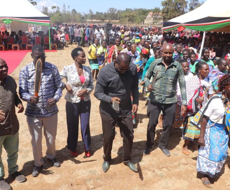 Dignitaries present during distribution of assorted seeds to farmers